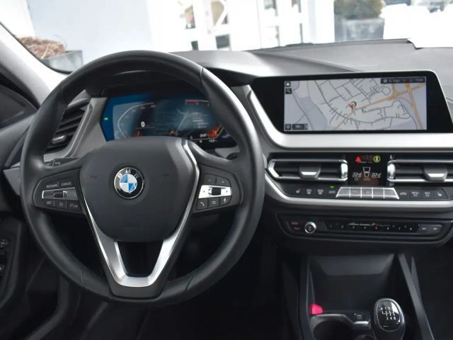 BMW 118 118i Advantage pakket Sedan