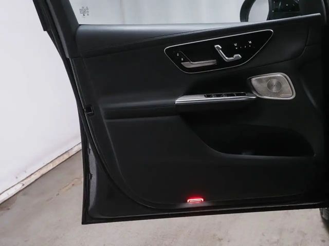 Mercedes-Benz GLC 300 4MATIC AMG Line