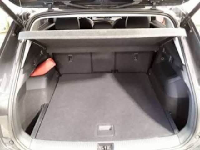 Volkswagen Tiguan 1.5 eTSI Elegance Elegance