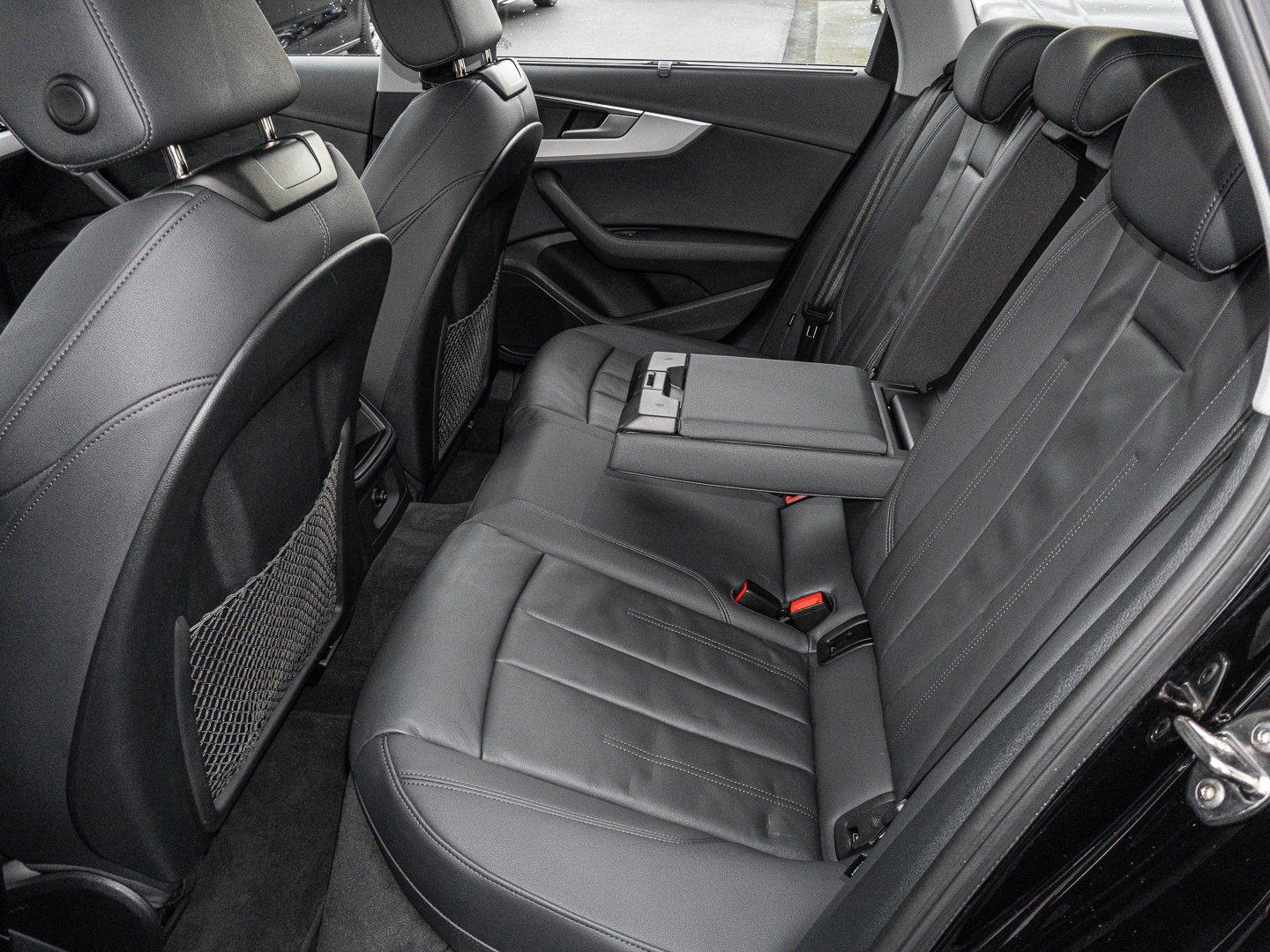 Audi A4 40 TFSI Avant Quattro S-Tronic