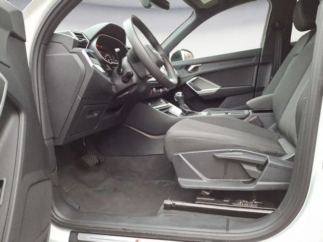 Audi Q3 35 TDI S-Line S-Tronic