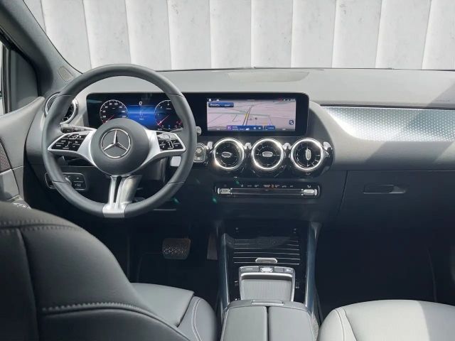Mercedes-Benz B 220 B 220 d Progressive