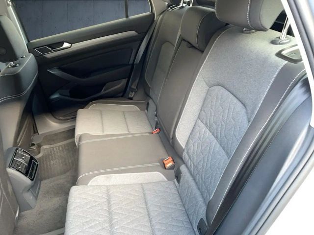 Volkswagen Passat 2.0 TDI Business DSG Variant