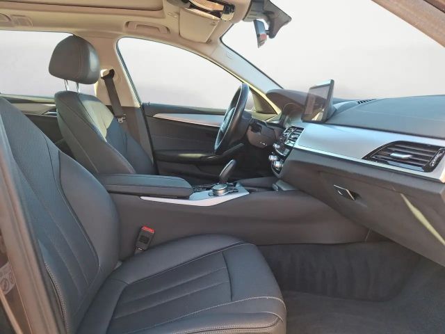 BMW 530 530d Touring xDrive