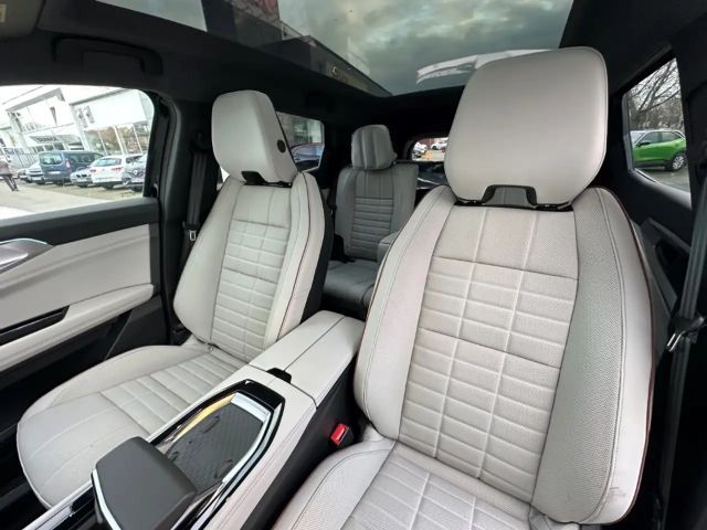 Renault Espace E-Tech Hybrid Iconic