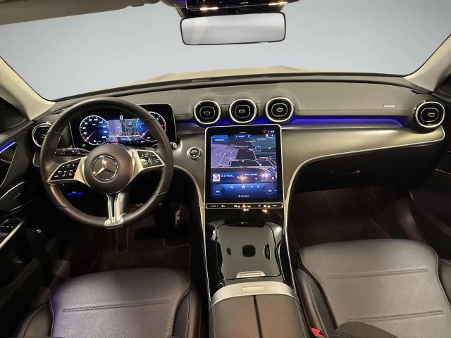 Mercedes-Benz C 220 C 220 d Sedan