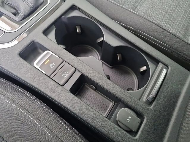 Volkswagen Passat Business DSG Variant