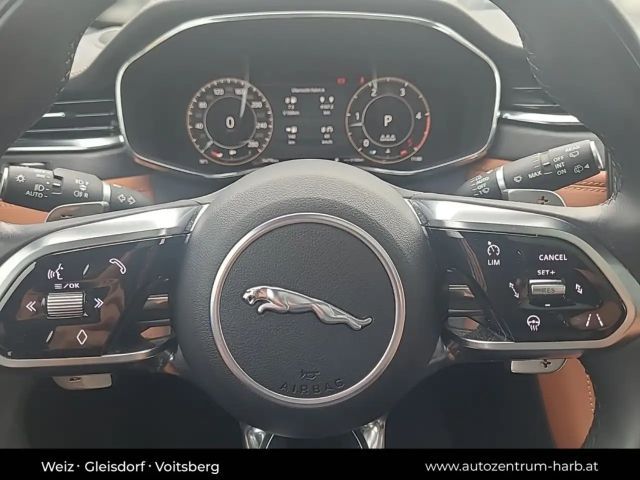 Jaguar F-Pace D200 R-Dynamic