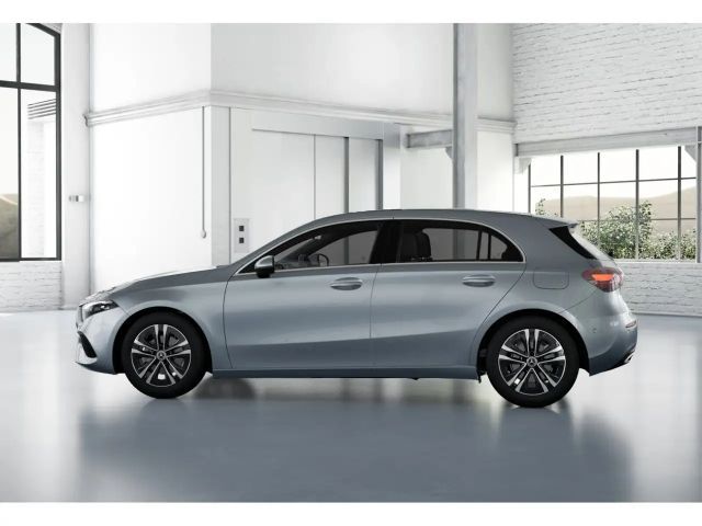 Mercedes-Benz A 180 Hatchback