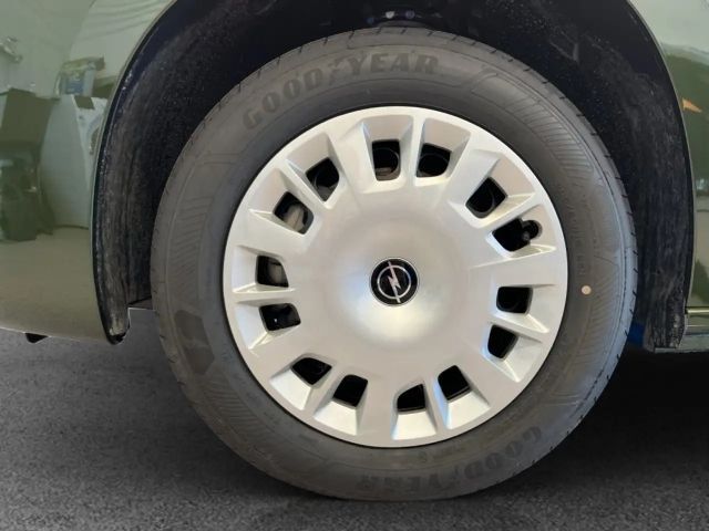 Opel Combo PKW BHDI 100 5-Sitzer