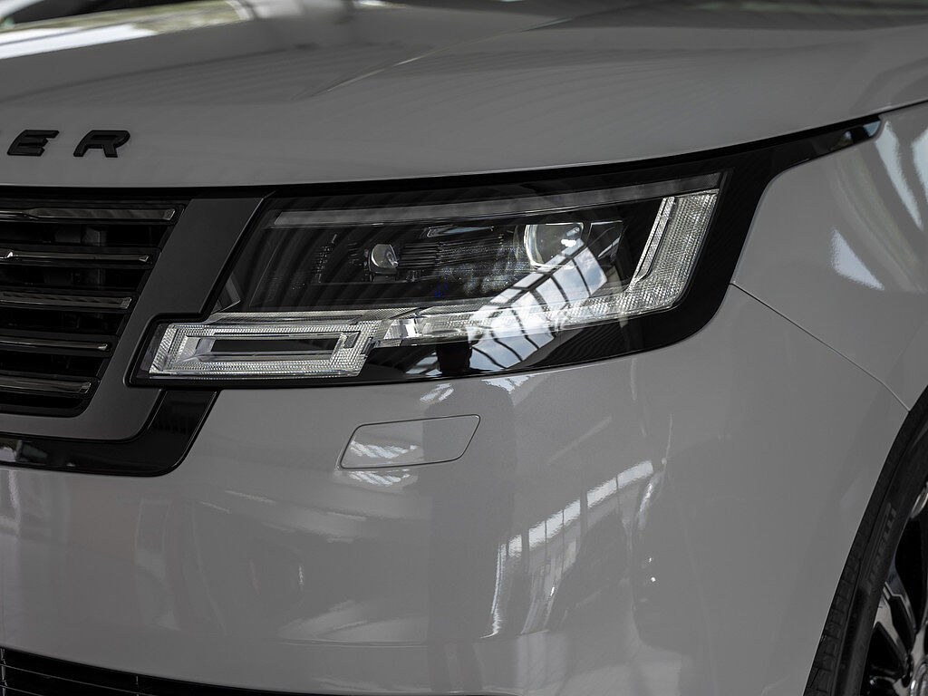 Land Rover Range Rover P615 SV