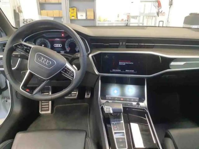 Audi A6 40 TDI Avant Quattro S-Line