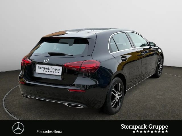 Mercedes-Benz A 180 Progressive