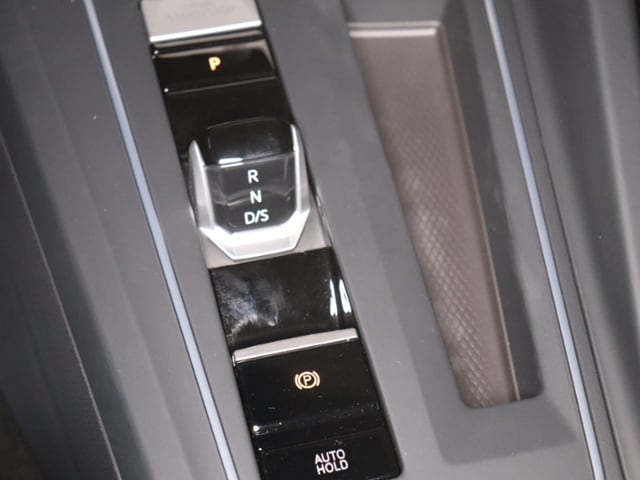 Volkswagen Golf 2.0 TDI DSG