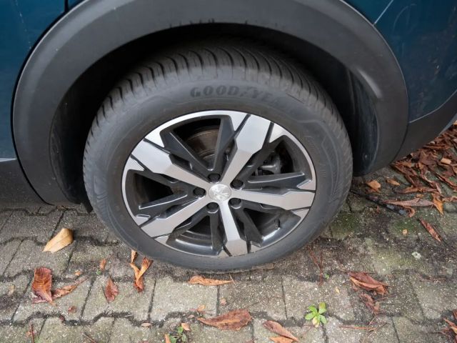 Peugeot 3008 Allure Pack EAT8 PureTech