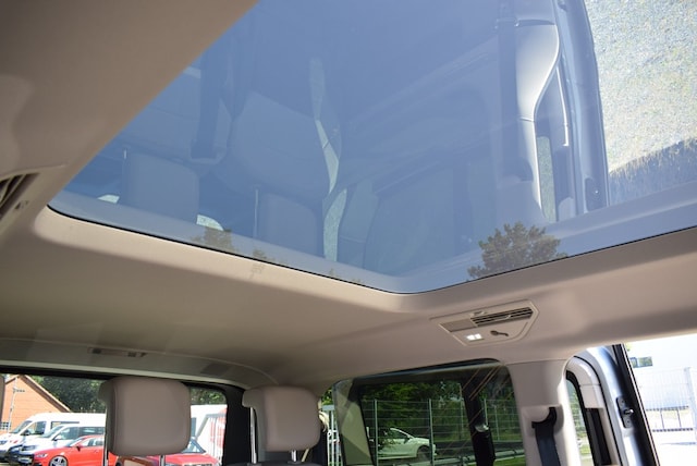 Volkswagen Multivan 2.0 TDI DSG Lang T7