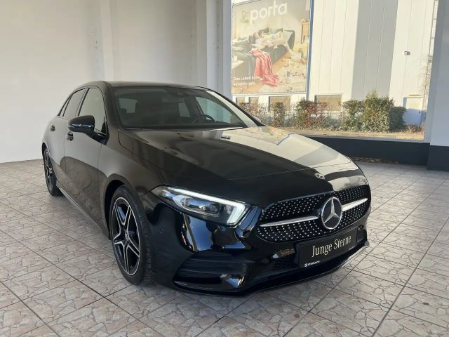 Mercedes-Benz A 200 AMG Line