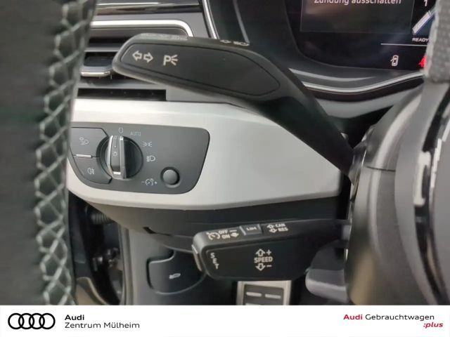 Audi A4 35 TDI Avant S-Line