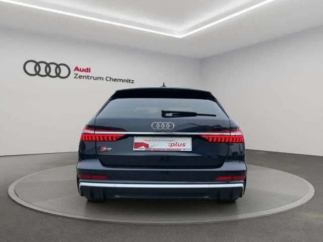 Audi S6 Avant