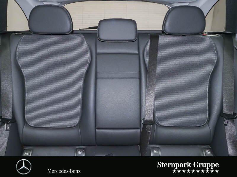 Mercedes-Benz C 200 AVANTGARDE Estate