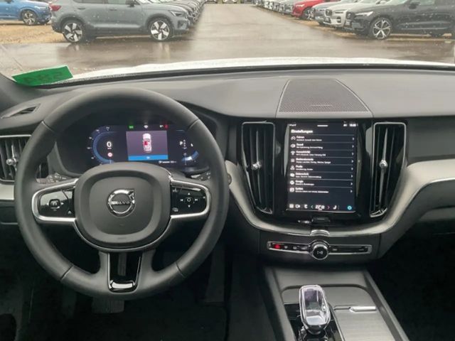 Volvo XC60 Dark Plus