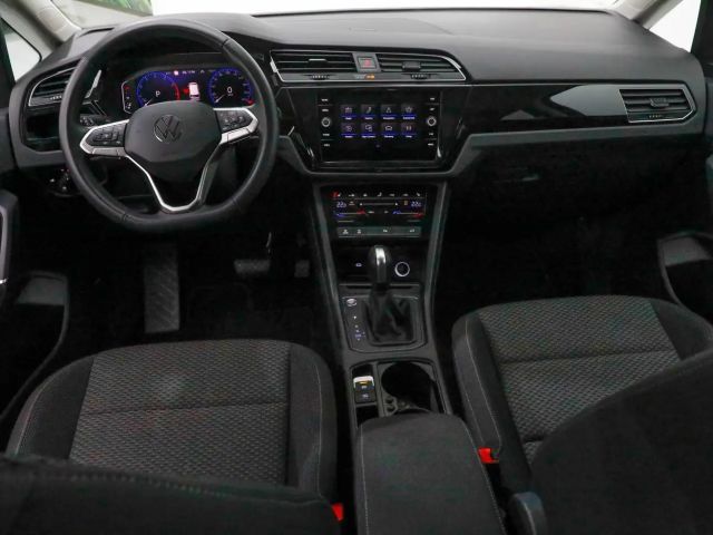 Volkswagen Touran 1.5 TSI DSG R-Line