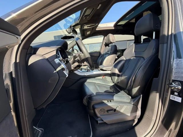 Audi Q7 55 TFSI S-Line