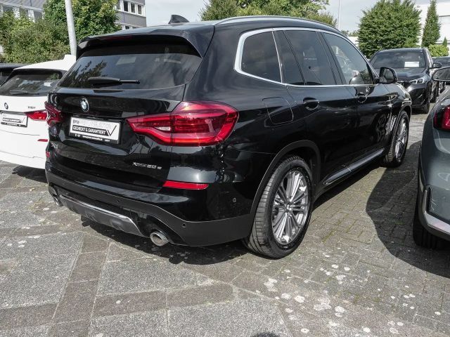 BMW X3 xDrive30e