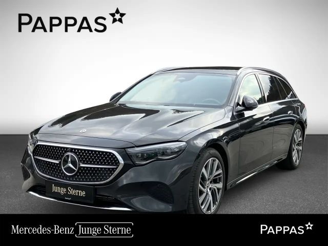 Mercedes-Benz E 220 4MATIC E 220 d Estate