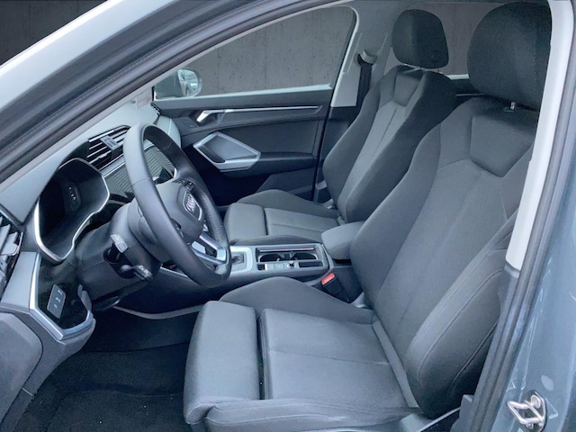 Audi Q3 35 TDI S-Tronic