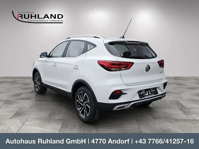 MG ZS Luxury