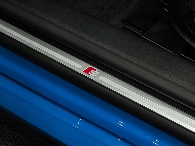 Audi TT 40 TFSI Cabriolet S-Line