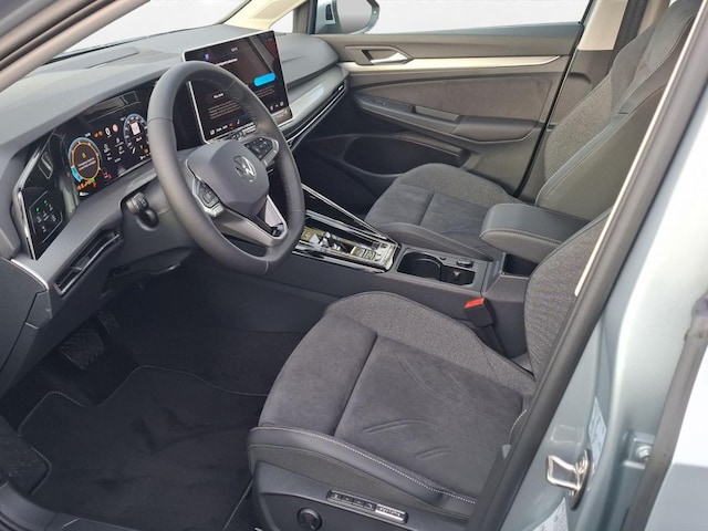 Volkswagen Golf DSG Style Variant