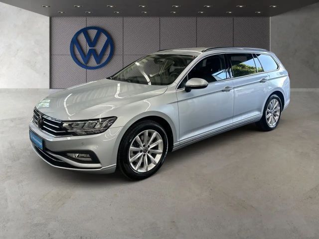 Volkswagen Passat 2.0 TDI Business DSG Variant