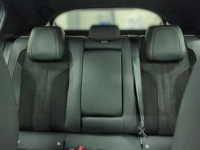 Peugeot 408 GT-Line Hybrid