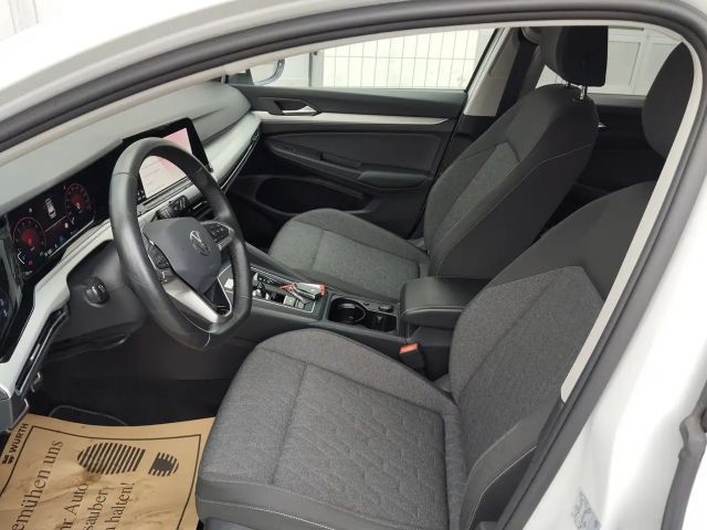 Volkswagen Golf DSG Life Variant