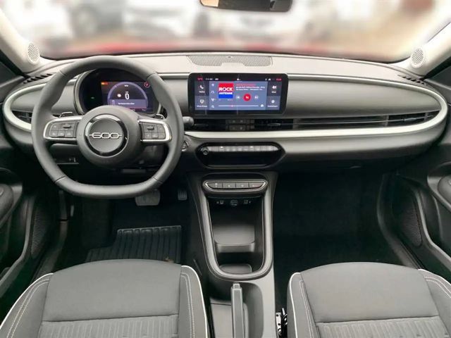 Fiat 600e 1.2 DCT Hybrid PDC Kamera Klimaautomatik CarPlay