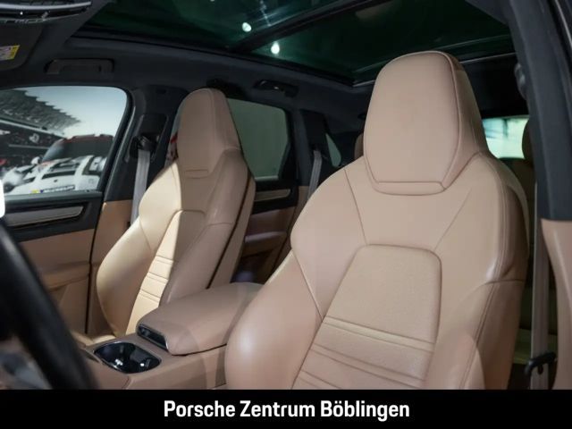 Porsche Cayenne Platinum Edition