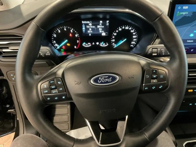 Ford Focus Titanium Wagon