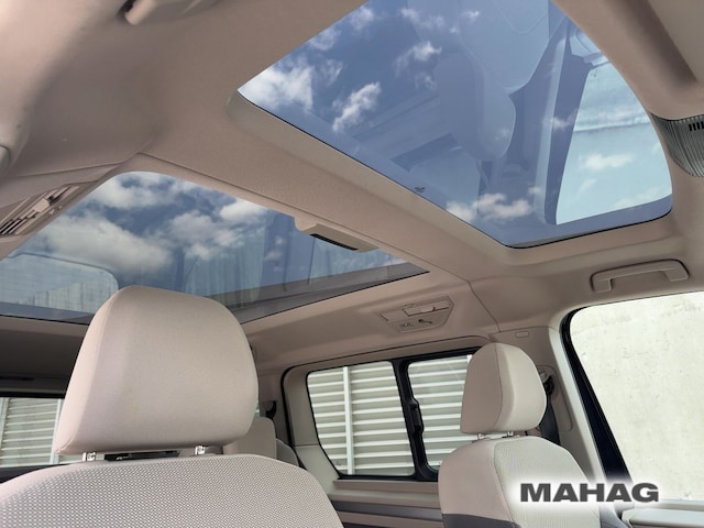 Volkswagen Multivan DSG IQ.Drive Life T7