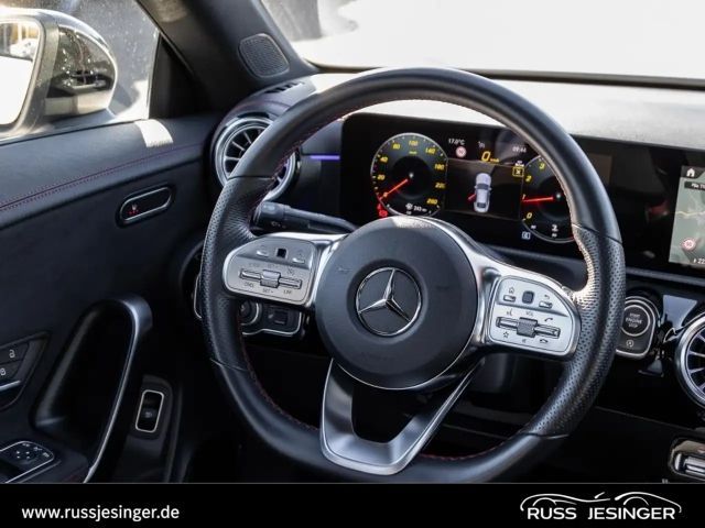 Mercedes-Benz CLA 200 AMG Line Coupé