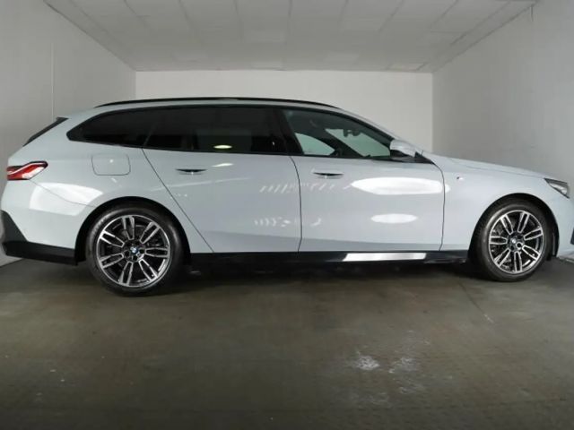 BMW 520 520i M-Sport Touring