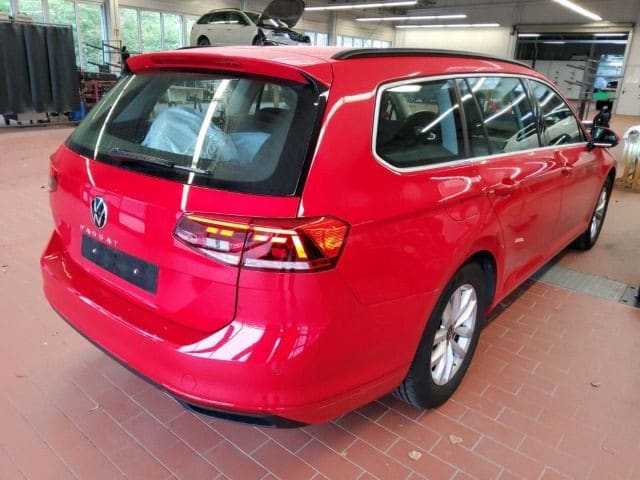 Volkswagen Passat 2.0 TDI Business DSG Variant