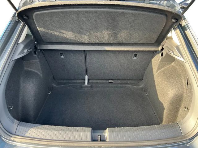 Volkswagen T-Roc TSI|ACC|APP-CONNECT|WINTERPAKET|EINPARKHIL