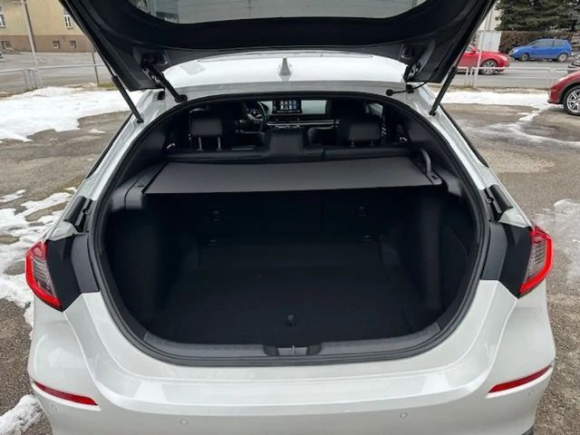 Honda Civic 2.0 Advance Hybrid i-MMD