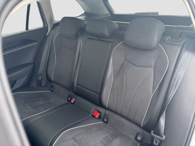 Volkswagen Passat 1.5 TSI Business DSG