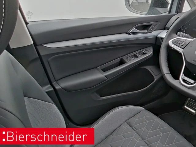 Volkswagen Golf 1.5 eTSI DSG
