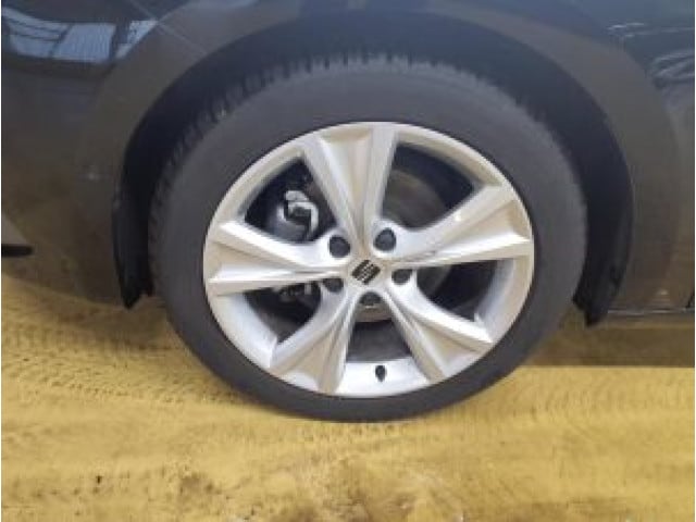 Seat Leon 1.5 eTSI DSG FR-lijn Sportstourer