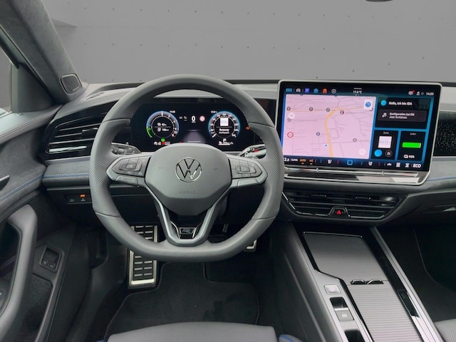 Volkswagen Passat R-Line eHybrid