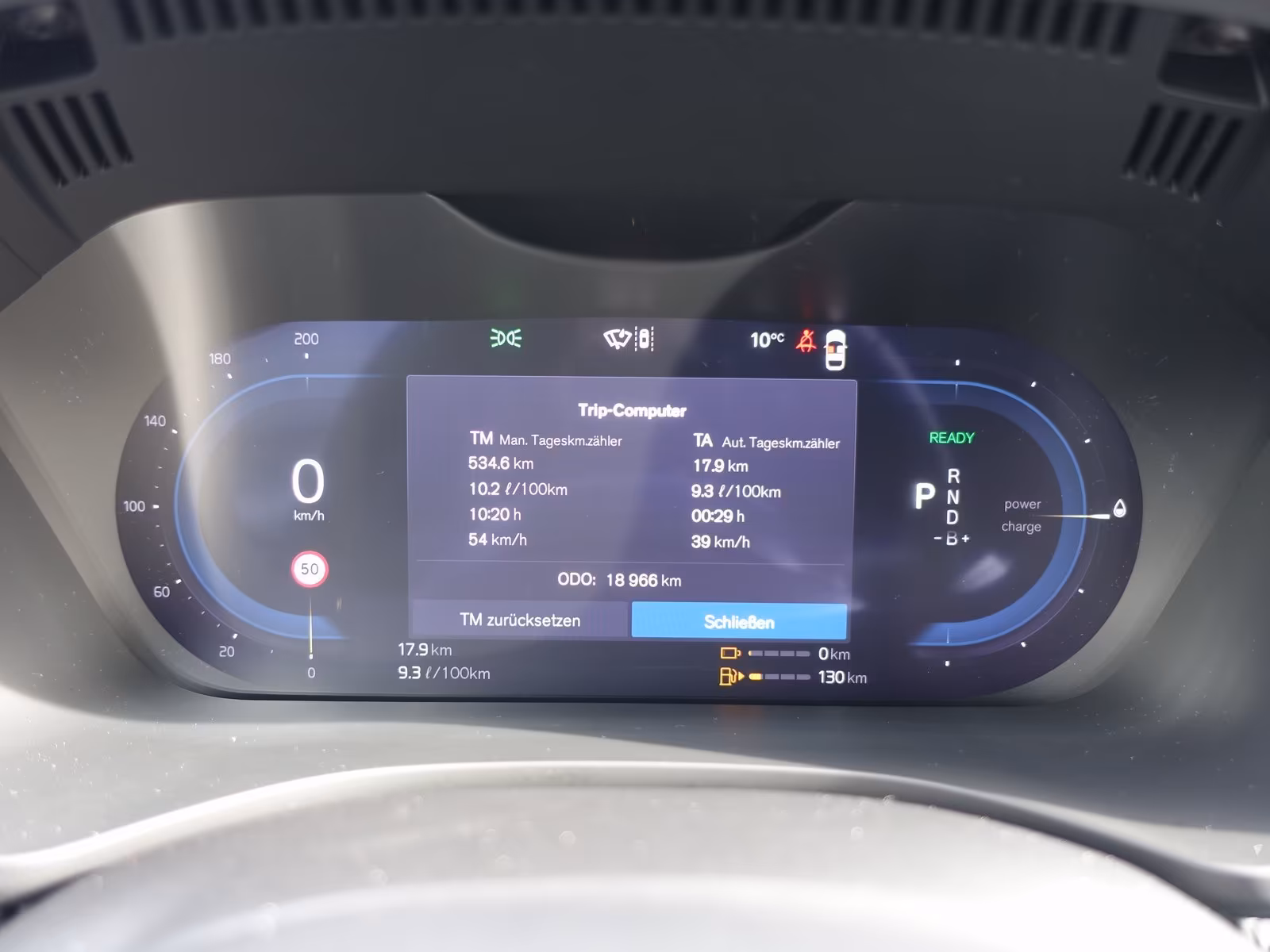 Volvo XC60 AWD Plus T6